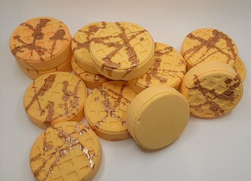 Fall Festival Waffles Bath Bomb ššš§ Fizz, scent & colorful soak āØšø - Image 8