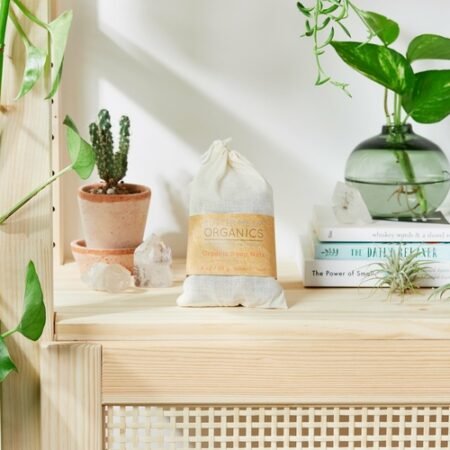 Organic Soap Nuts 🌿 All-Natural Laundry Soap 🧺 Eco-Friendly & Gentle 🌱