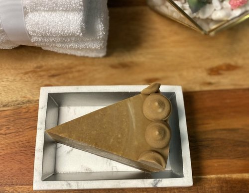 Goatβs Milk π Pumpkin Soap ππ§Ό β Creamy & Silky β¨ β
- Image 3